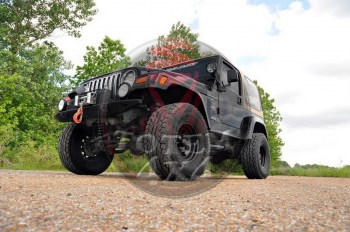 Kit de elevación Rough Country +4pulgadas (+10cm) Jeep Wrangler TJ (1997-2002)
